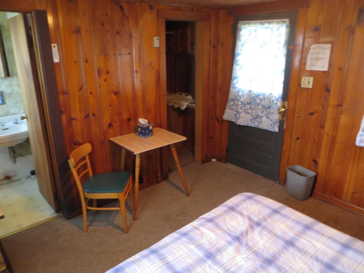 The Wesley Motel